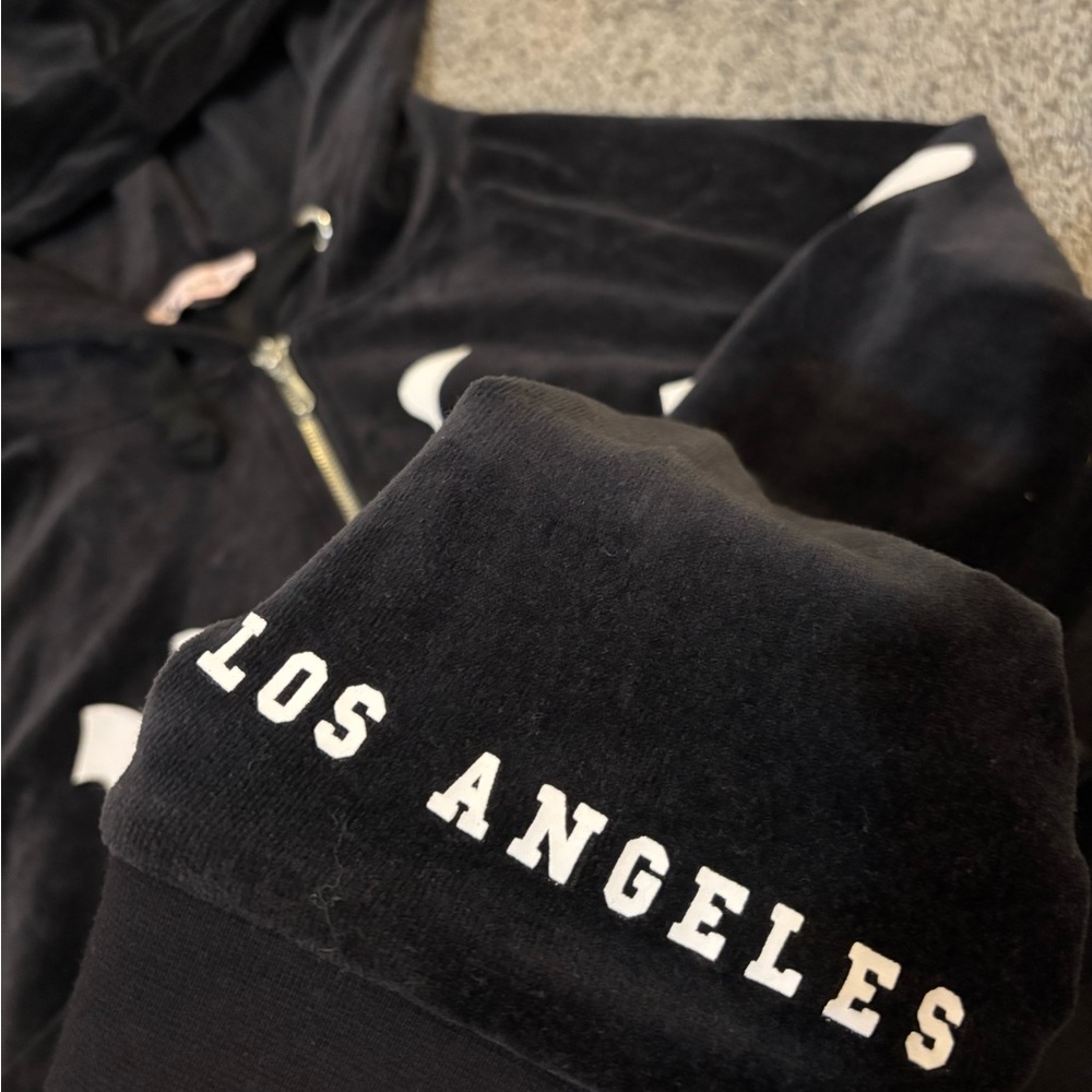 Juicy Couture Y2K Cropped Zip Up - Picture 2 of 4